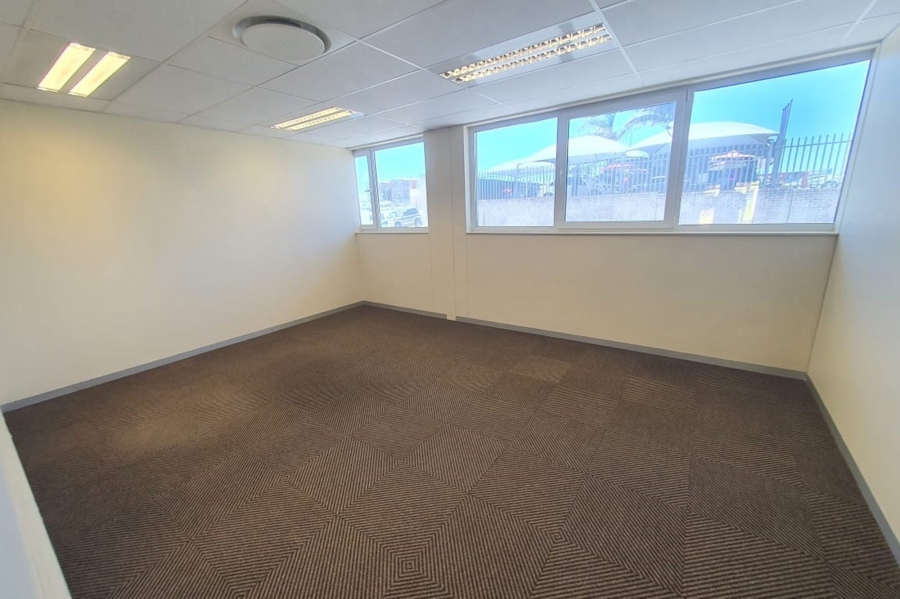 Commercial Property for Sale in Fairview Eastern Cape